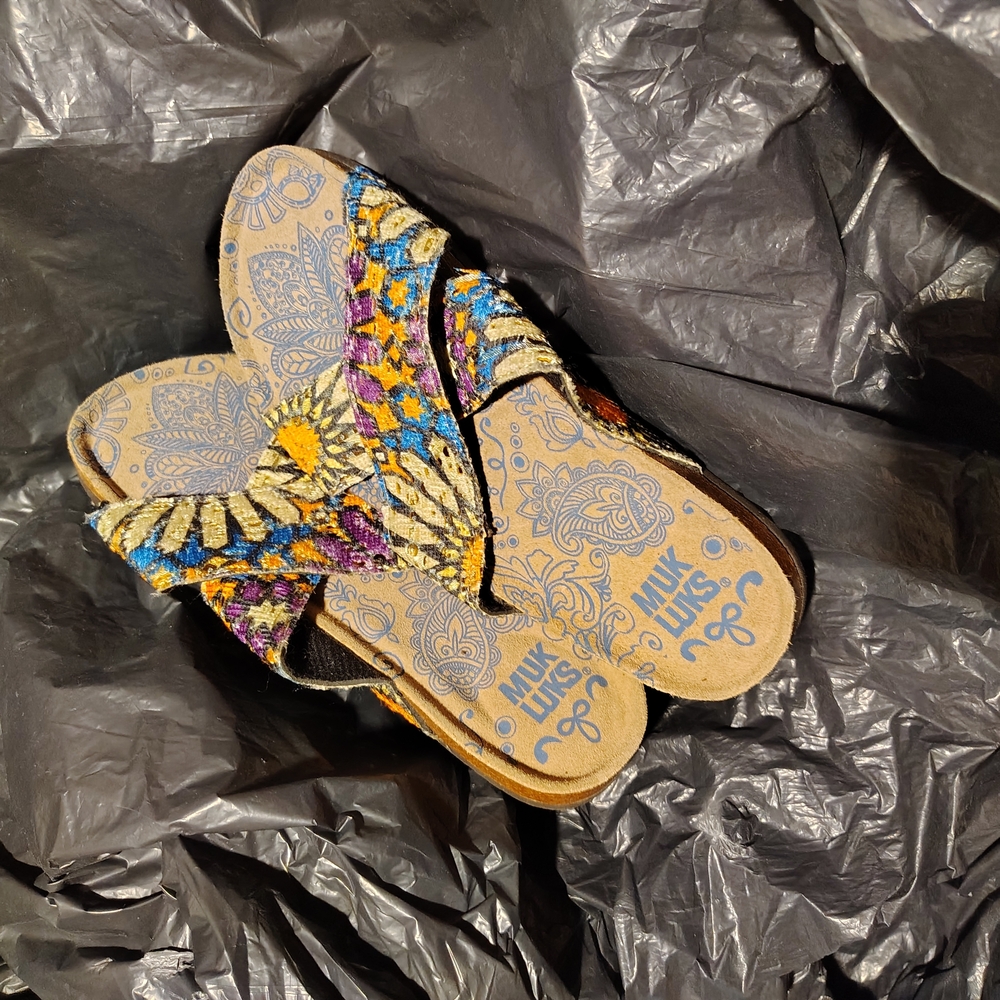 Muk Luks Women's Colorful Patterned Sandals